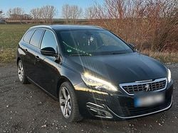 Schwarz Gebraucht 2016 Peugeot 308 GT-line Kombi | 7.400 € (Guter Preis)