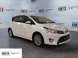Weiß Gebraucht 2016 Toyota Verso Edition-S Van / Kleinbus | 14.390 € (Fairer Preis)