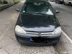 Schwarz Gebraucht 2003 Opel Corsa | 600 € (Guter Preis)