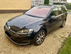 Schwarz Gebraucht 2014 VW Golf VII Highline Kombi | 12.000 € (Fairer Preis)