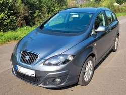 Grau Gebraucht 2012 Seat Altea XL Style Van / Kleinbus | 7.900 € (Teuer)