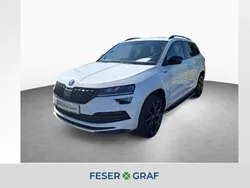 Moon weiss perleffekt Gebraucht 2022 Skoda Karoq SportLine SUV | 24.890 €