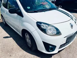 Weiß Gebraucht 2012 Renault Twingo Kleinwagen | 2.750 €