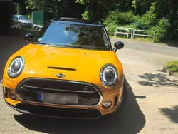 Orange Gebraucht 2016 Mini Clubman Kombi | 13.800 €