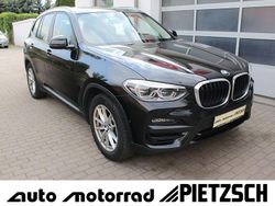 Black sapphire metallic Gebraucht 2020 BMW X3 Advantage SUV | 24.990 € (Teuer)