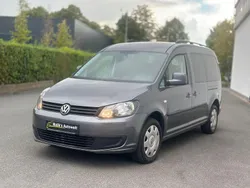 Grau Gebraucht 2011 VW Caddy Maxi Van / Kleinbus | 6.680 € (Etwas zu teuer)