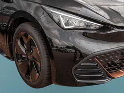 Schwarz Neu 2025 Cupra Born Kleinwagen | 40.499 € (Fairer Preis)