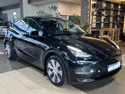 Schwarz Gebraucht 2023 Tesla Model Y Long Range SUV | 38.400 € (Guter Preis)