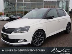 Weiß Gebraucht 2018 Skoda Fabia Kleinwagen | 12.900 € (Fairer Preis)