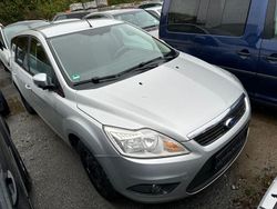 Grau Gebraucht 2010 Ford Focus Style Kombi | 1.490 € (Superpreis)