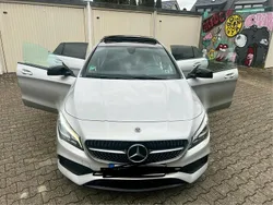 Andere farben Gebraucht 2018 Mercedes 200 AMG line Kombi | 12.750 €
