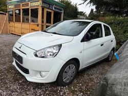Weiß Gebraucht 2015 Mitsubishi Space Star Kleinwagen | 2.450 €