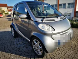 Grau Gebraucht 2002 Smart ForTwo Coupé Kleinwagen | 2.490 € (Fairer Preis)