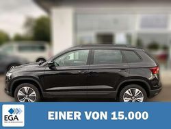 Schwarz metallic Gebraucht 2022 Skoda Karoq SUV | 29.640 € (Etwas zu teuer)