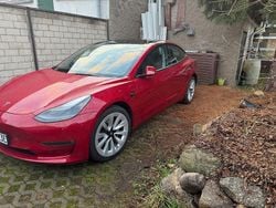Rot Gebraucht 2021 Tesla Model 3 Limousine | 24.900 € (Superpreis)