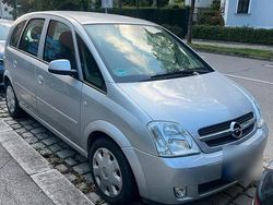 Silber Gebraucht 2006 Opel Meriva Van / Kleinbus | 1.500 € (Fairer Preis)