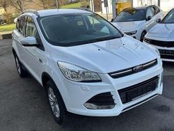 Frostweiß Gebraucht 2015 Ford Kuga SYNC Edition SUV | 9.500 € (Guter Preis)