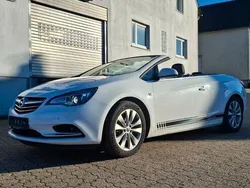 Weiß Gebraucht 2014 Opel Cascada Innovation Cabrio | 10.800 € (Fairer Preis)