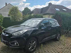 Schwarz Gebraucht 2015 Hyundai ix35 SUV | 9.000 € (Fairer Preis)