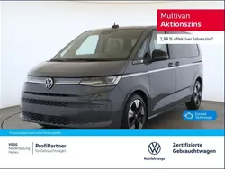 Grau Gebraucht 2023 VW Multivan Style Van / Kleinbus | 56.750 € (Etwas zu teuer)