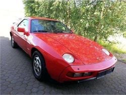 Rot Gebraucht 1985 Porsche 928 Coupé | 60.000 €