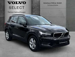 Schwarz Gebraucht 2021 Volvo XC40 Momentum SUV | 26.900 € (Guter Preis)