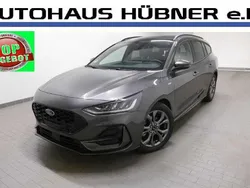 Magnetik grau Gebraucht 2024 Ford Focus ST-Line X Kombi | 27.690 € (Fairer Preis)