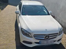 Weiß Gebraucht 2016 Mercedes C200 Kombi | 14.000 €