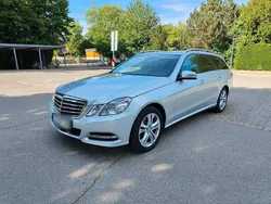 Silber Gebraucht 2010 Mercedes E200 Avantgarde Kombi | 10.900 € (Fairer Preis)