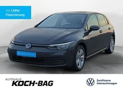 Delfingrau metallic Gebraucht 2024 VW Golf VIII Life Limousine | 22.395 € (Guter Preis)