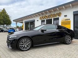 Schwarz/baltic black Gebraucht 2021 Mercedes E220 AMG line Coupé | 43.985 € (Etwas zu teuer)