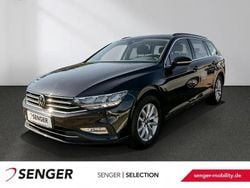 Deep black perleffekt Gebraucht 2023 VW Passat Business Kombi | 28.880 € (Fairer Preis)