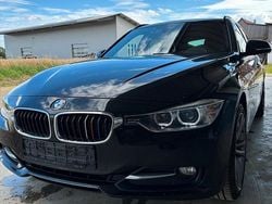 Schwarz Gebraucht 2014 BMW 320 Sport Line Kombi | 8.900 € (Guter Preis)
