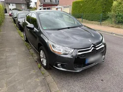 Grau Gebraucht 2013 Citroën DS4 So Chic Kleinwagen | 7.600 €