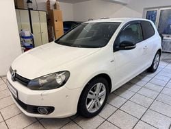 Weiß Gebraucht 2012 VW Golf VI Match Limousine | 3.999 € (Guter Preis)