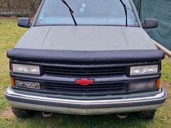 Grün Gebraucht 1997 Chevrolet Tahoe SUV | 4.650 € (Fairer Preis)
