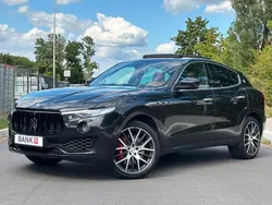 Schwarz Gebraucht 2017 Maserati Levante SUV | 32.999 € (Fairer Preis)