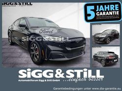 Absolute black Neu 2025 Ford Mustang Mach-E Premium SUV | 50.990 € (Guter Preis)