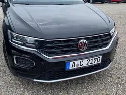 Schwarz Gebraucht 2019 VW T-Roc Style SUV | 11.200 €