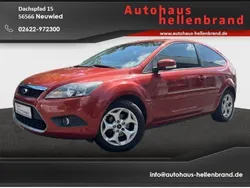 Orange Gebraucht 2009 Ford Focus Titanium Limousine | 2.990 € (Fairer Preis)