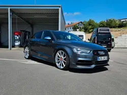 Grau Gebraucht 2016 Audi S3 Ambiente Limousine | 22.999 € (Fairer Preis)
