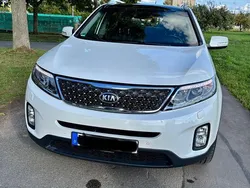 Weiß Gebraucht 2015 Kia Sorento Platinum Edition SUV | 19.500 € (Teuer)