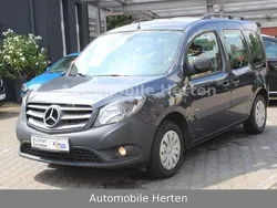 Grau Gebraucht 2018 Mercedes Citan 109 Kombi | 13.990 € (Etwas zu teuer)