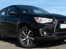 Schwarz Gebraucht 2015 Mitsubishi ASX Classic Collection SUV | 8.900 € (Fairer Preis)