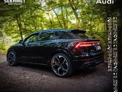 Schwarz Gebraucht 2023 Audi RS Q8 Sport SUV | 165.000 €