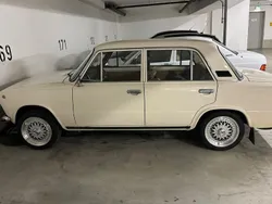 Weiß Gebraucht 1987 Lada 1200 Limousine | 8.500 €