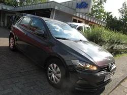 Grau Gebraucht 2018 VW Polo Limousine | 10.487 € (Superpreis)