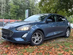 Silber Gebraucht 2019 Ford Focus Limousine | 10.799 € (Superpreis)