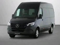 Blau Gebraucht 2020 Mercedes Sprinter Van | 51.350 €