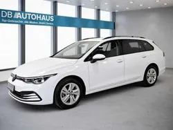 Weiß Gebraucht 2023 VW Golf VIII Life Kombi | 20.990 € (Fairer Preis)